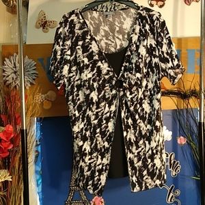 Women's Essentials Shirt